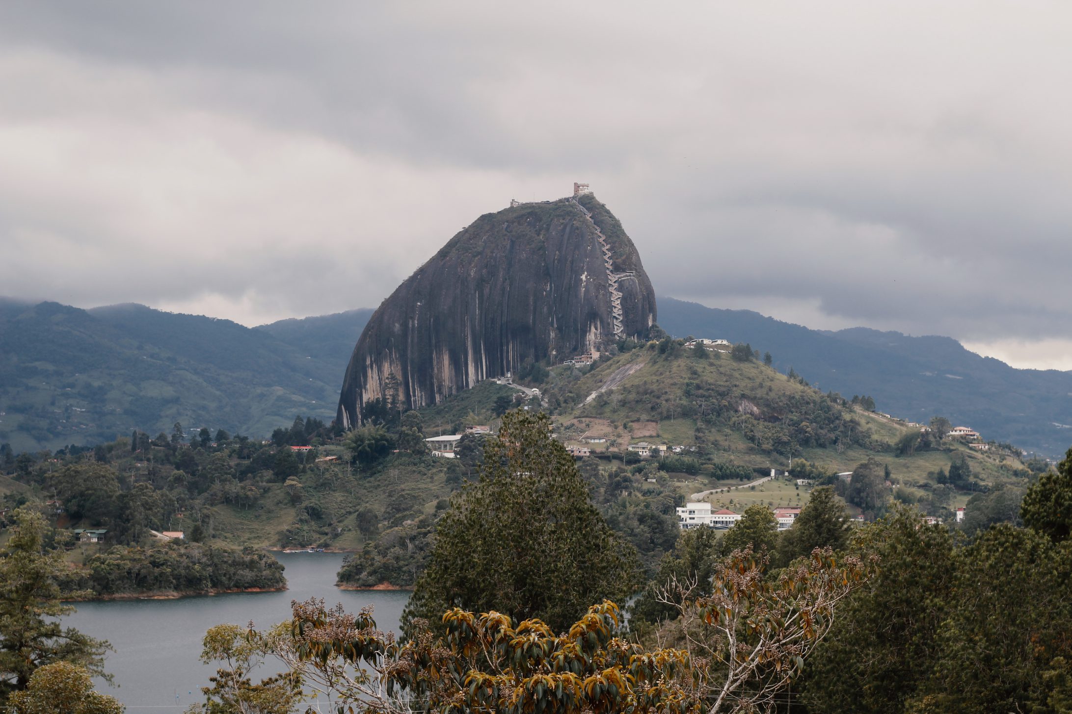 Výlet z Medellínu do Guatape